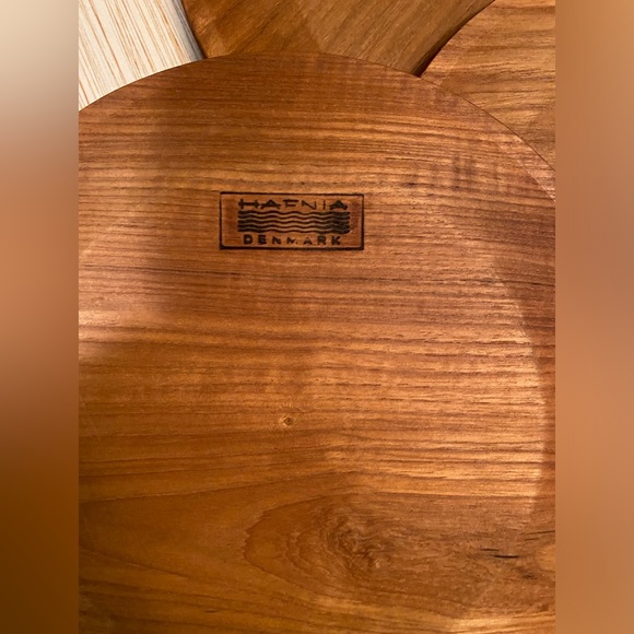 MCM Danish Teak Wooden Plates by Hafnia - Picture 2 of 8